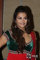 Nazia Hussain at Nee Jathaga Nenundali Movie Audio Lainch